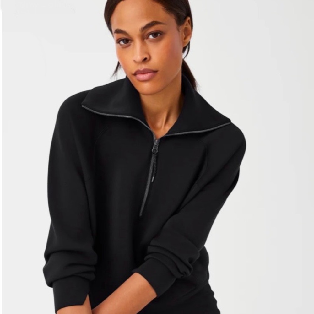 Brand new with tags never been worn SPANX® AirEssentials Half Zip size xs